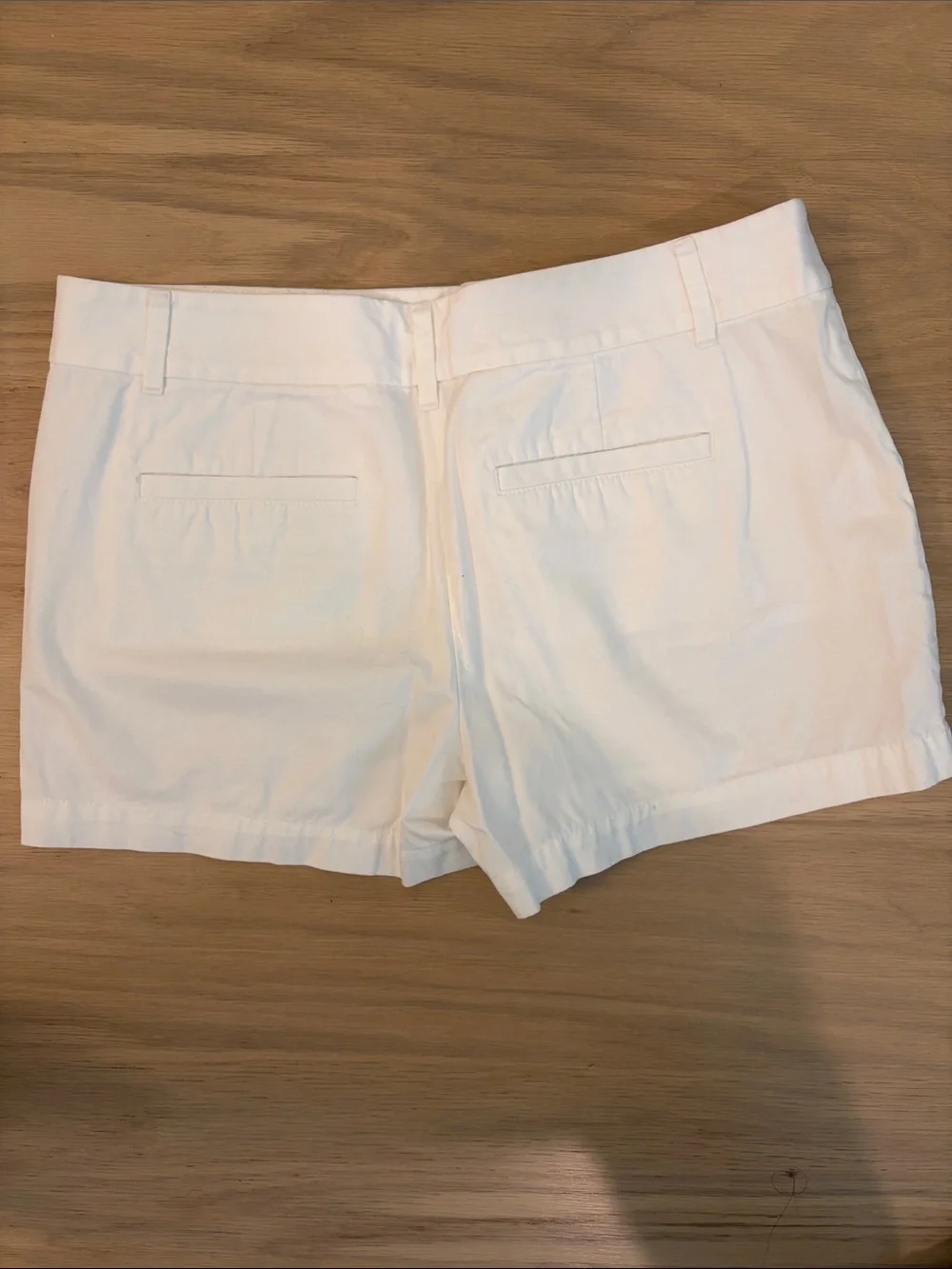 LOFT White Tailored Cotton Chino Shorts, 6, GUC - Picture 3 of 7